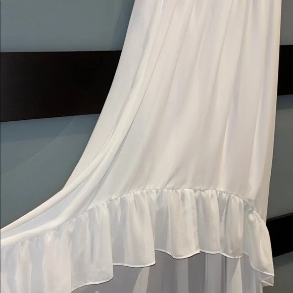 White Ruffled High-Low Spaghetti Strap Dress - Picture 3 of 8